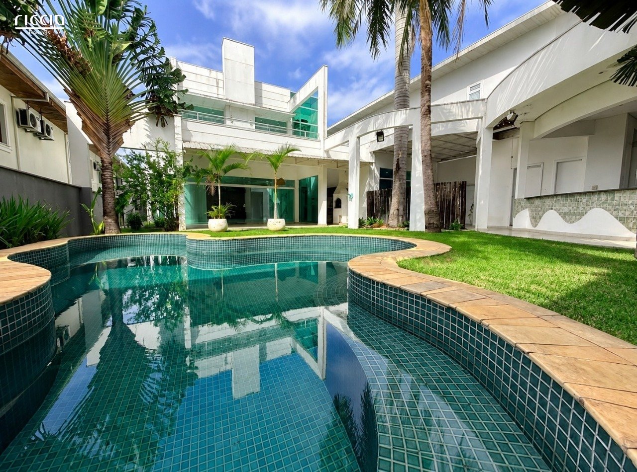 Condominio Aquarius 4 (IV)