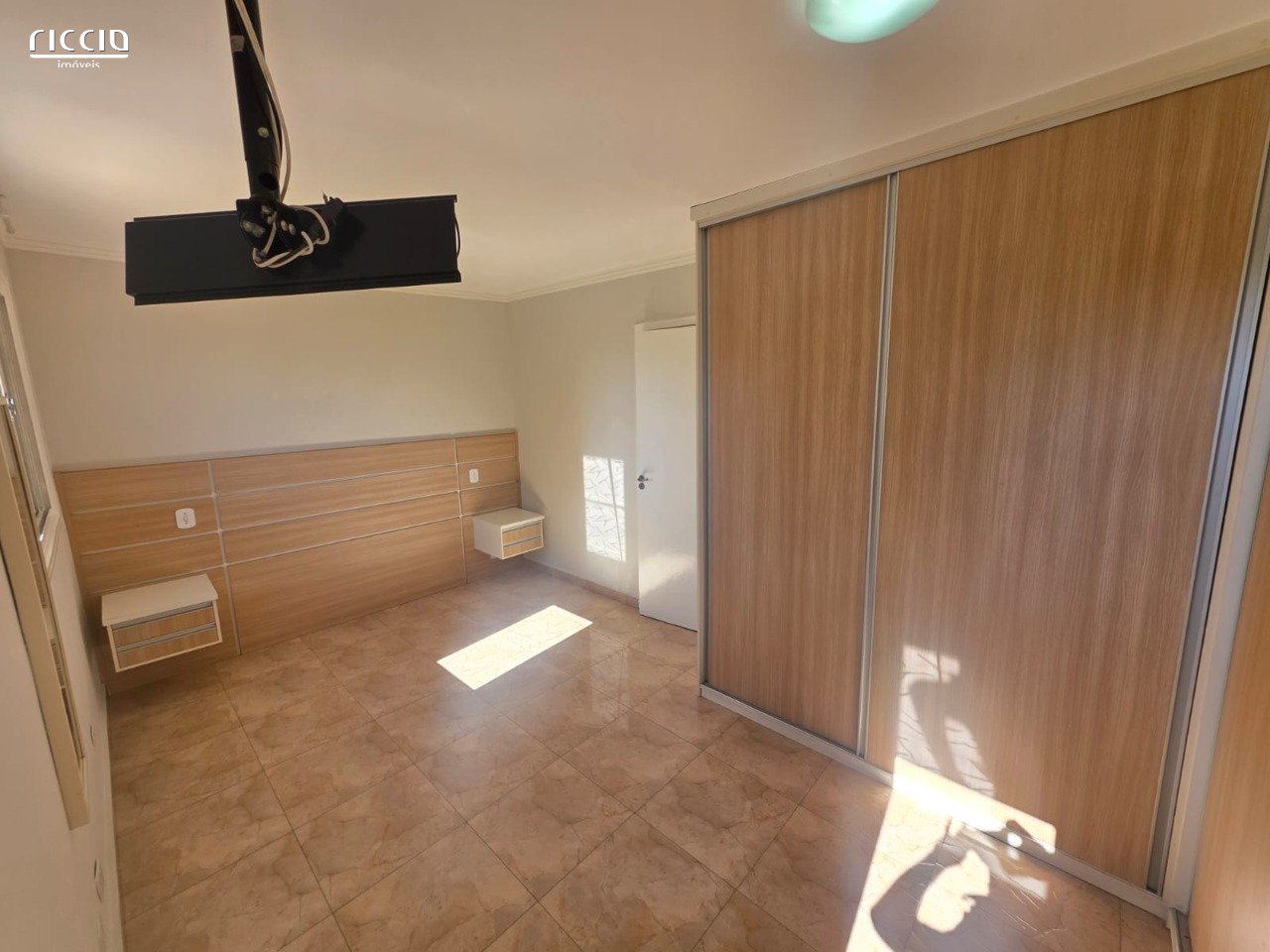 Casa em Condomínio à venda no Parque dos Ipês — imagem 14 de 23