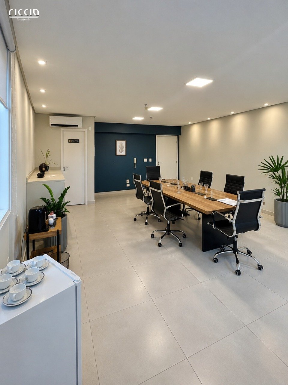 Sala / Conjunto à venda no Jardim Aquarius — detalhe do imóvel