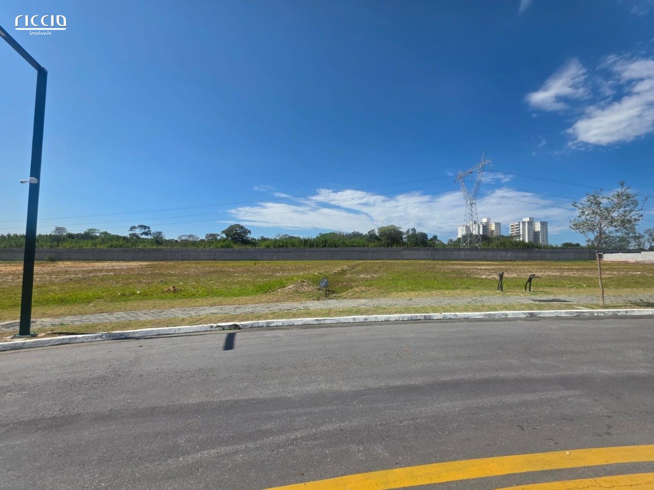 Terreno à venda no Urbanova III — ambiente interno