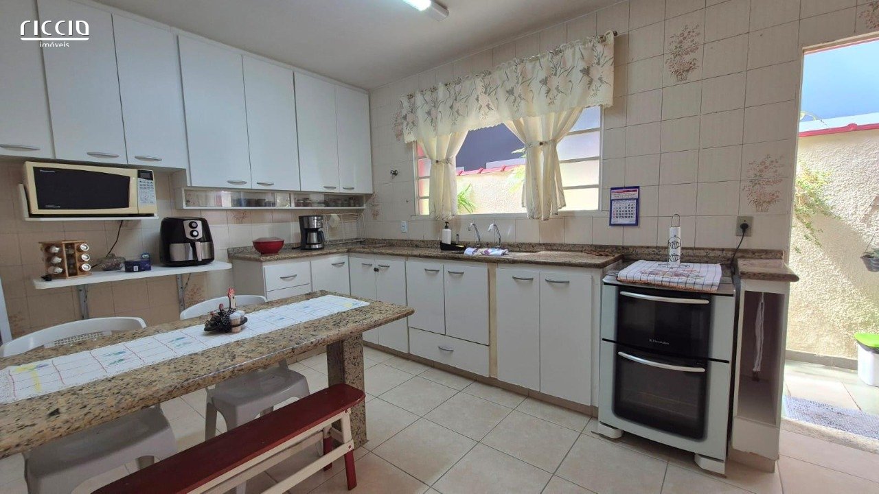Casa à venda no Bosque dos Eucaliptos — imagem 9 de 18