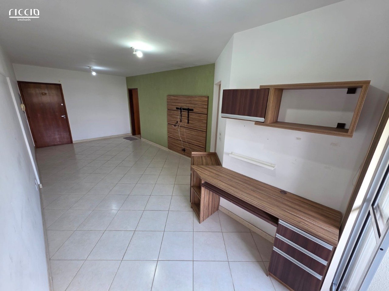 Apartamento à venda no Parque Industrial — detalhe do imóvel