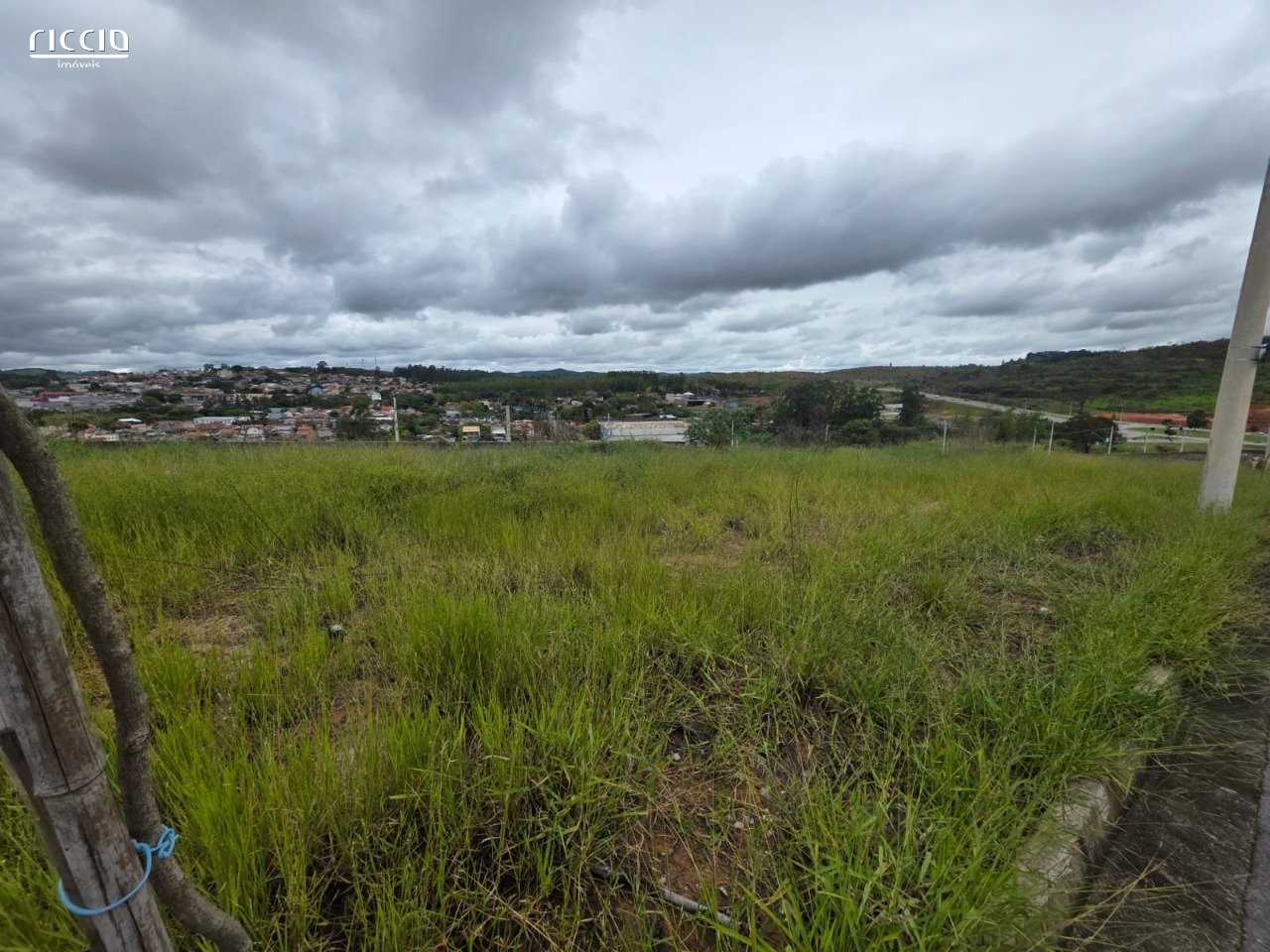 Terreno à venda no Mirante Cambuí — ambiente interno
