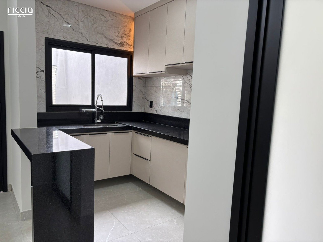 Casa à venda no Portal Dos Passaros — imagem 16 de 28