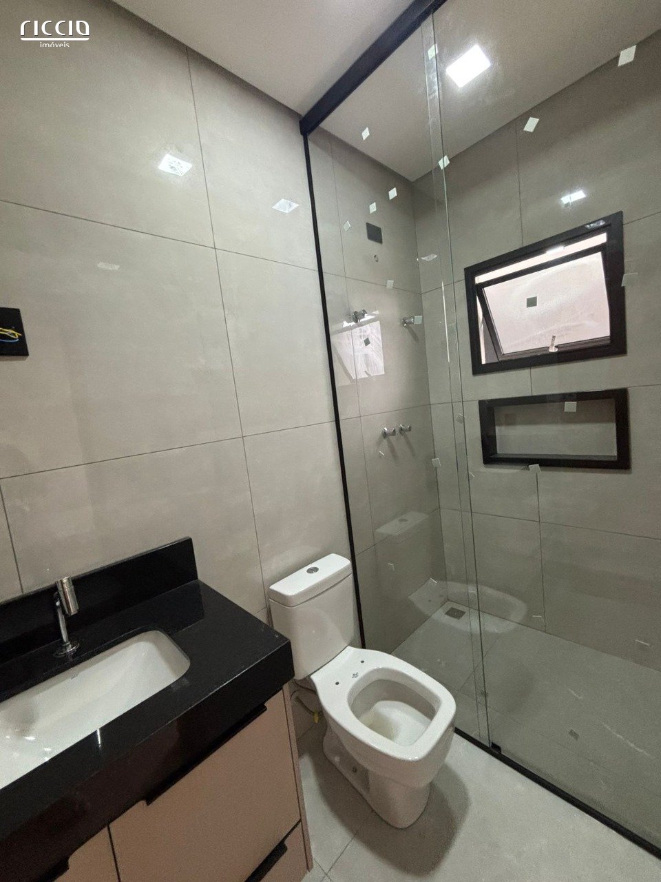 Casa à venda no Portal Dos Passaros — imagem 24 de 28