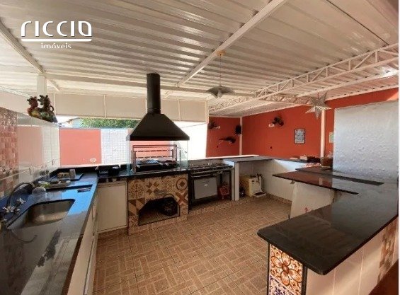 Casa em Condomínio à venda no Jardim Esplanada — detalhe do imóvel