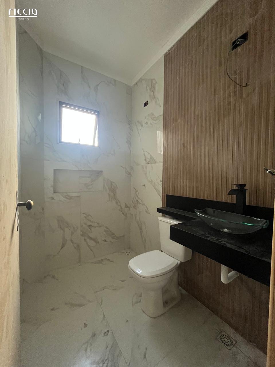 Casa à venda no Portal Dos Passaros — imagem 11 de 13