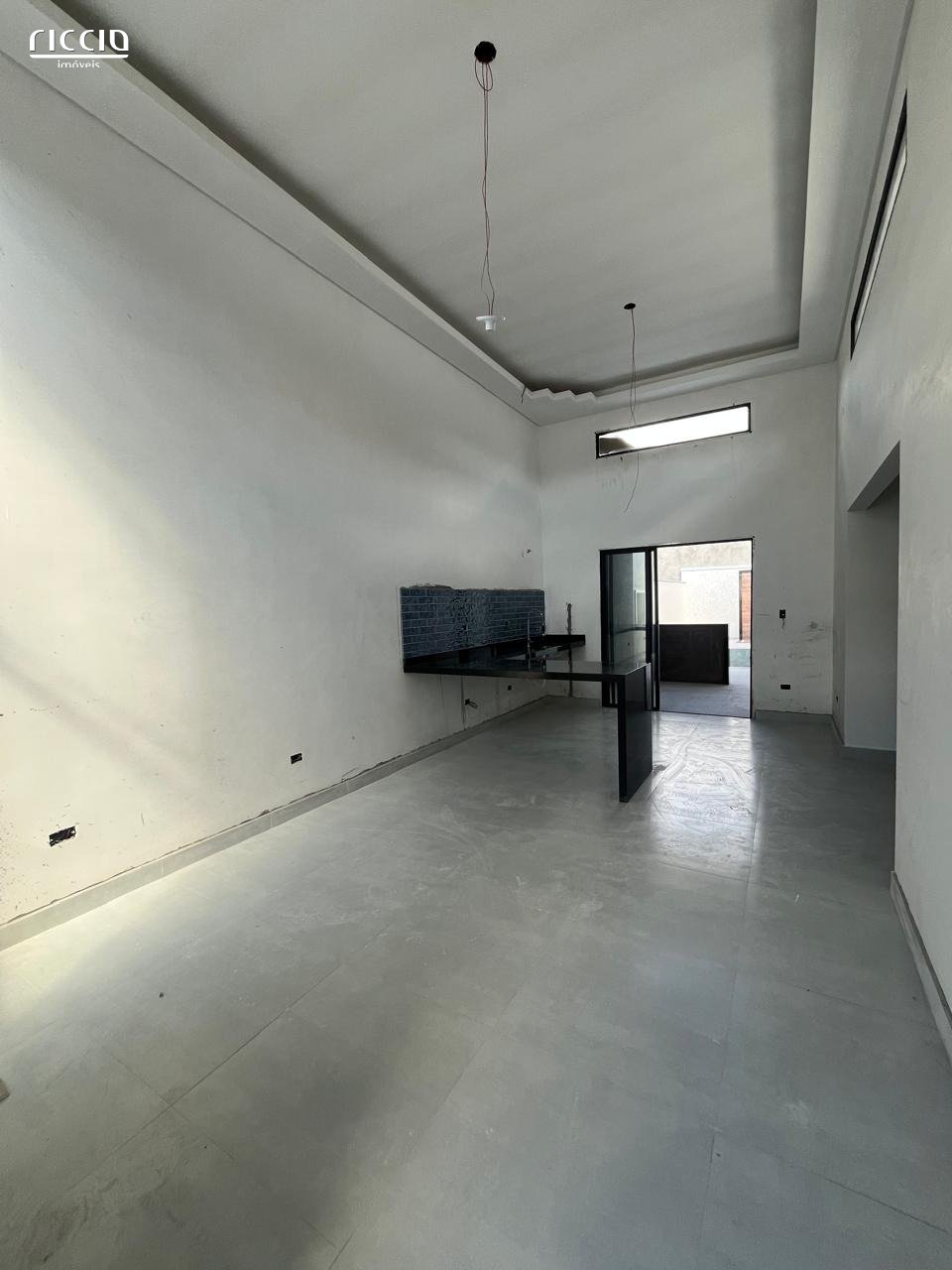Casa à venda no Portal Dos Passaros — ambiente interno