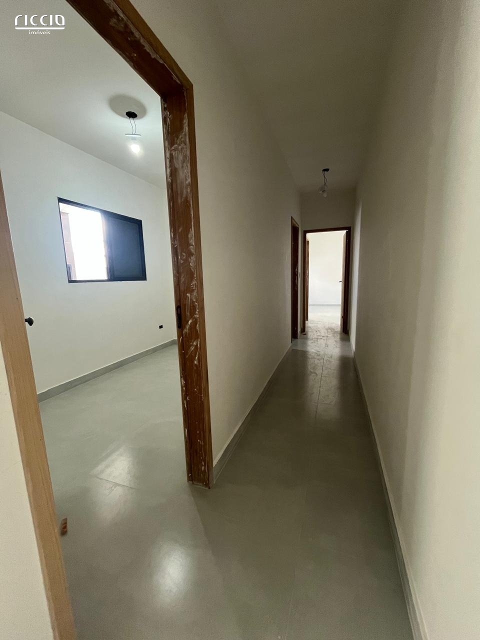 Casa à venda no Portal Dos Passaros — imagem 8 de 13