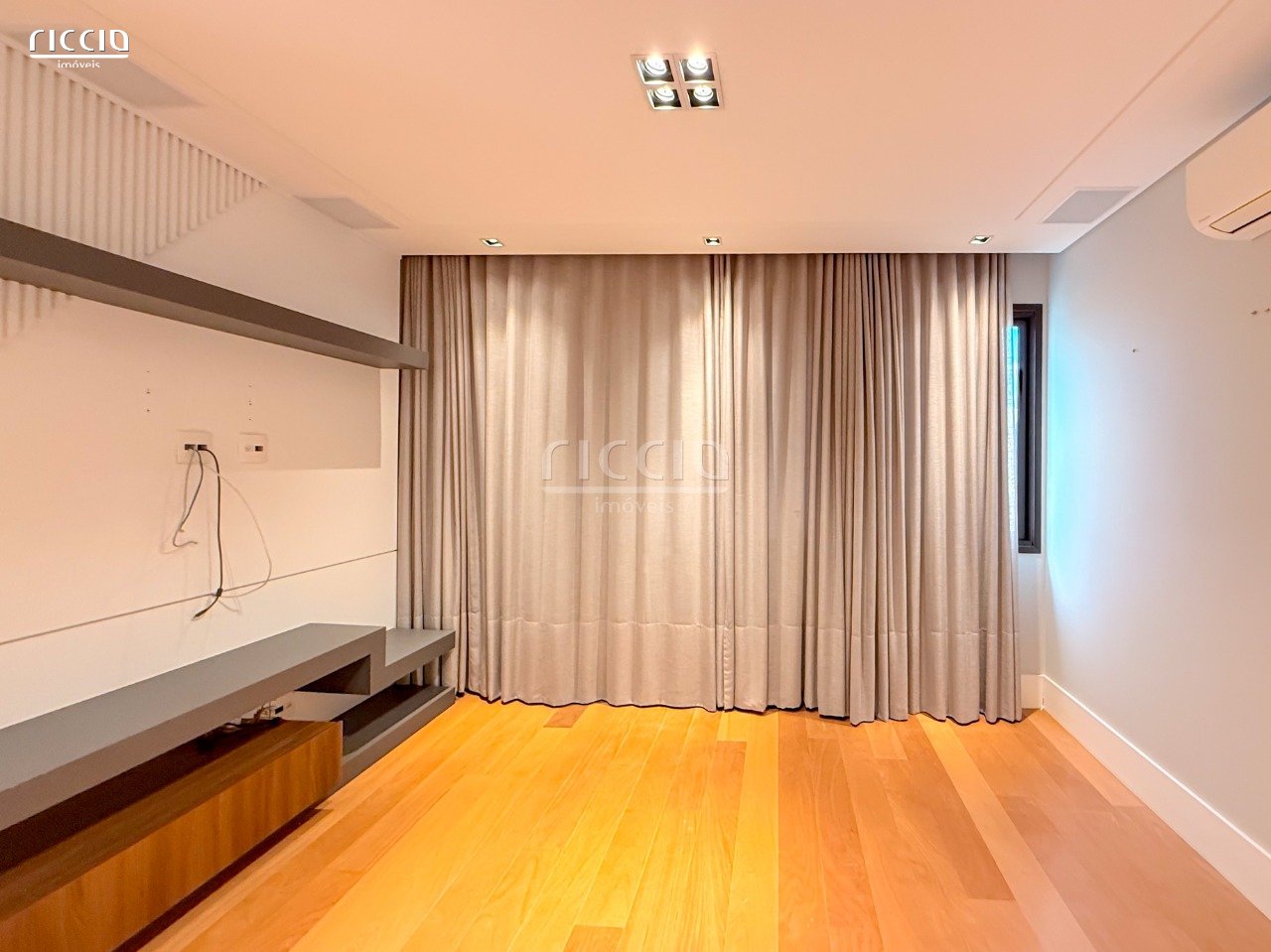Casa em Condomínio à venda no Urbanova — imagem 47 de 77