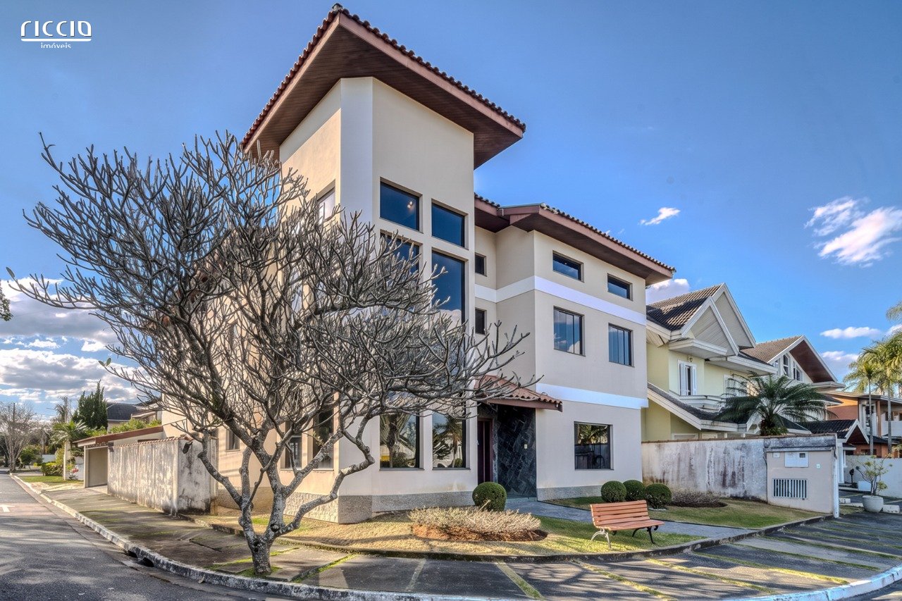 Casa em Condomínio à venda no Urbanova — ambiente interno