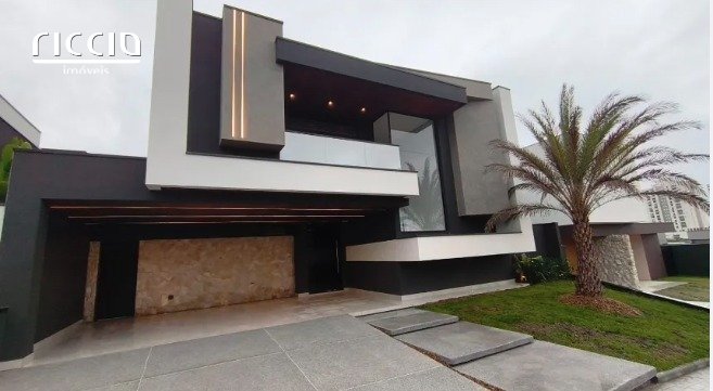 Casa em Condomínio à venda no Urbanova — ambiente interno