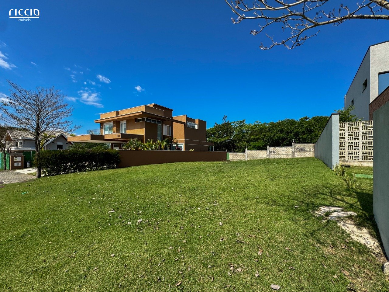 Terreno à venda no Urbanova — ambiente interno