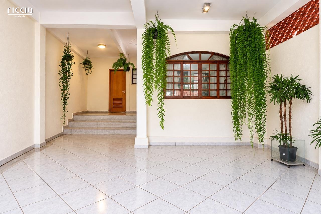 Casa à Venda no Jardim das Indústrias - 282,14m² Construídos e Ampla Área Gourmet