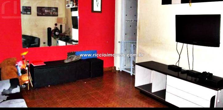 Casa à venda no Conjunto Residencial Trinta e Um de Março — ambiente interno