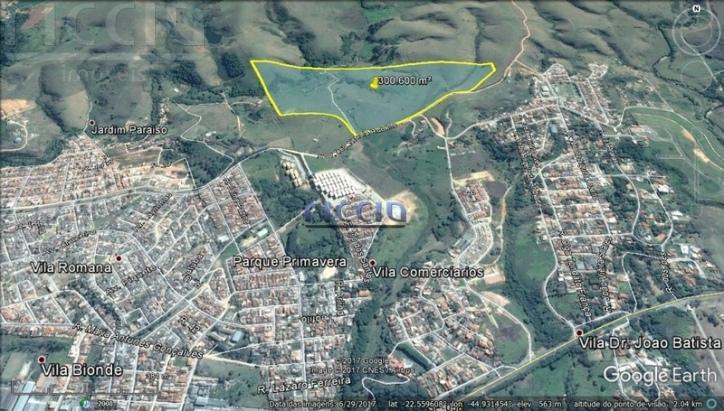 Terreno à venda no Centro — ambiente interno