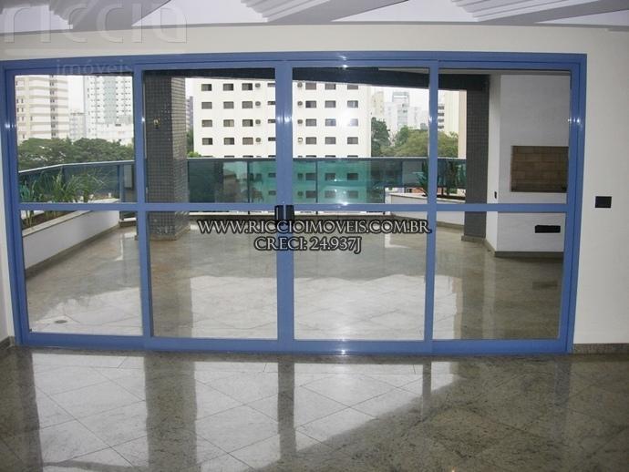 Apartamento à venda no Vila Adyana — detalhe do imóvel