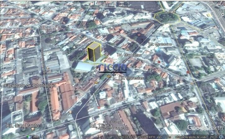 Terreno à venda no Centro — ambiente interno