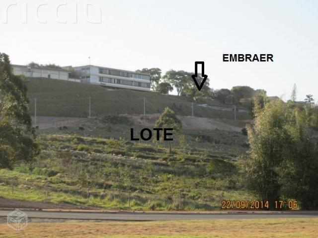 Terreno à venda no Putim — detalhe do imóvel