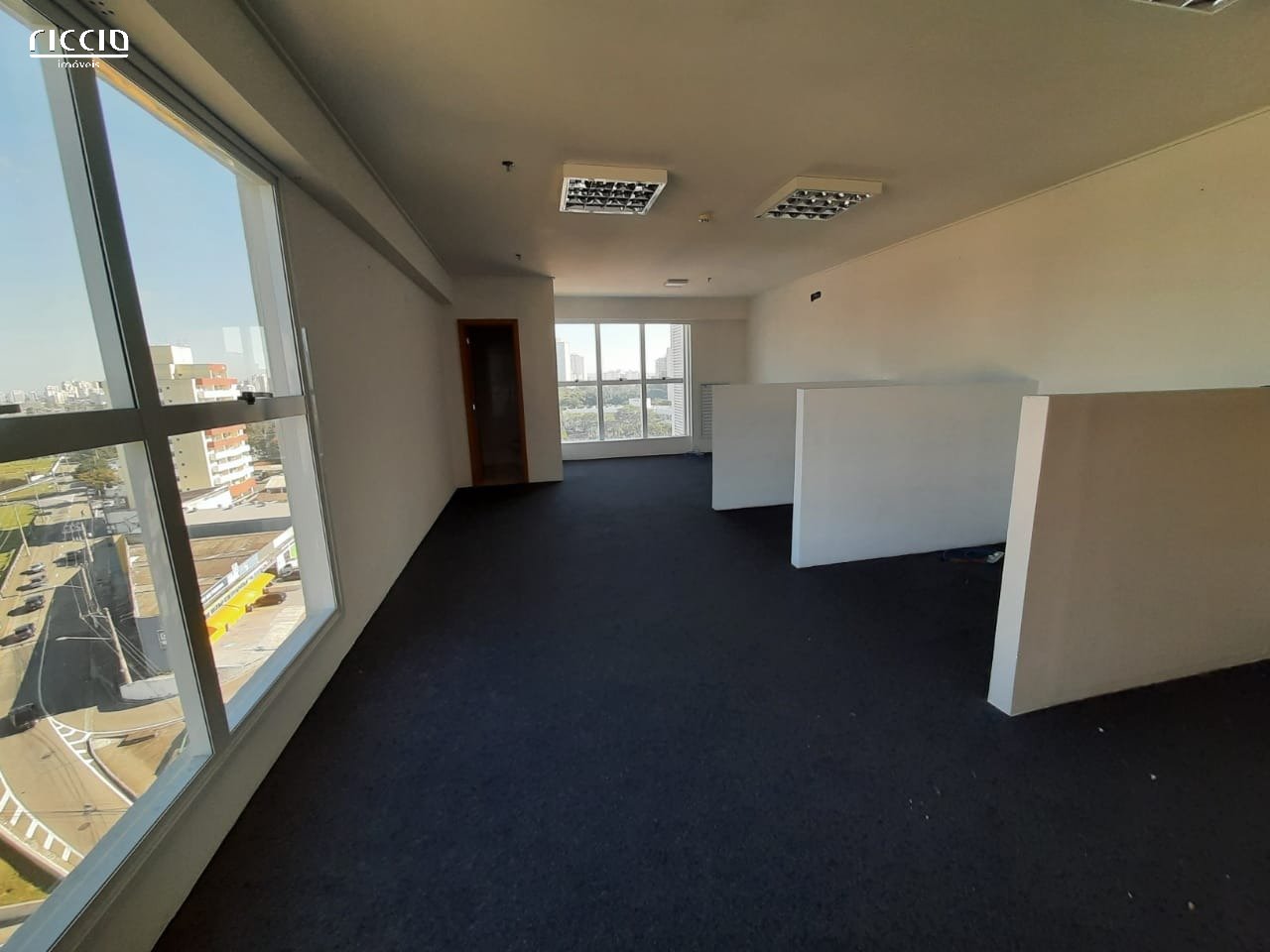 Sala / Conjunto à venda no Jardim São Dimas — imagem 4 de 11