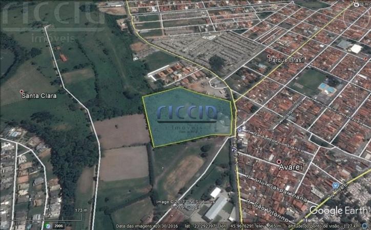 Terreno à venda no Jardim Santa Maria — ambiente interno