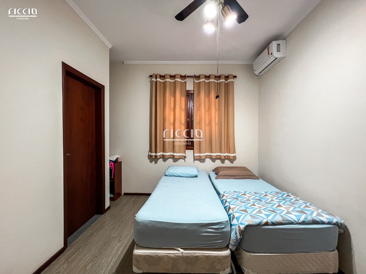 Casa em Condomínio à venda no Jardim Esplanada — imagem 43 de 55