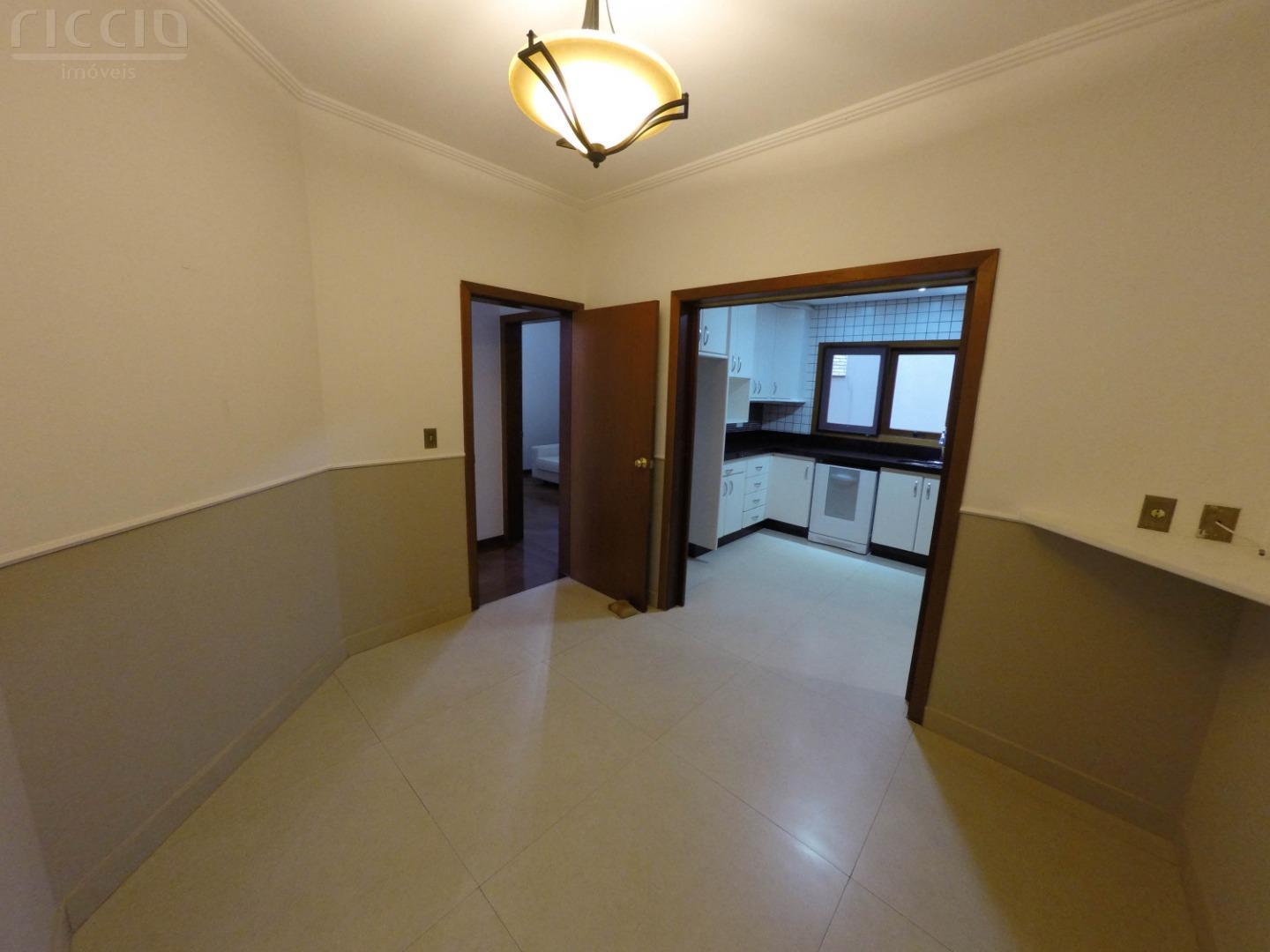 Casa em Condomínio à venda no Jardim das Colinas — imagem 31 de 45