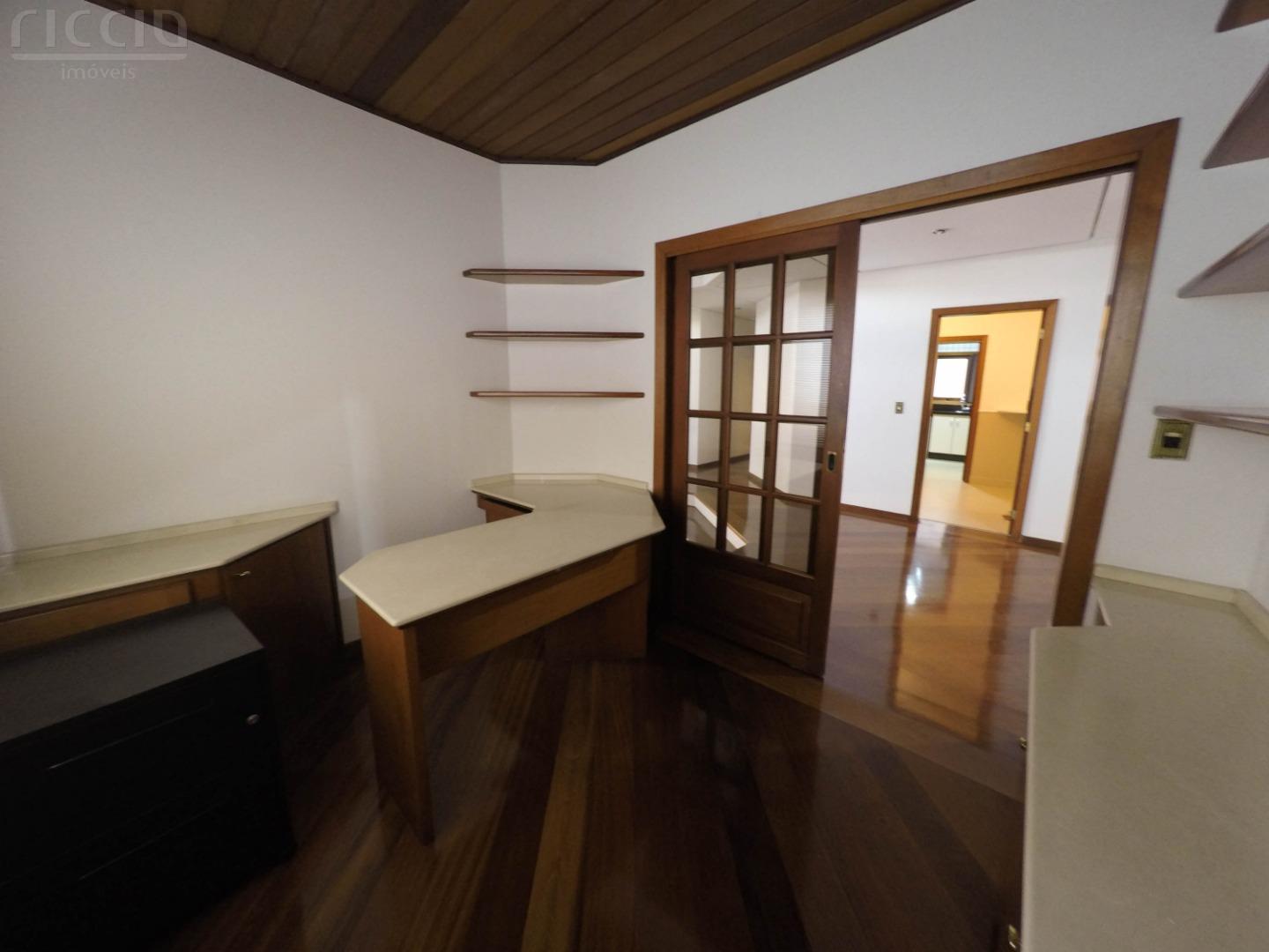 Casa em Condomínio à venda no Jardim das Colinas — imagem 23 de 45