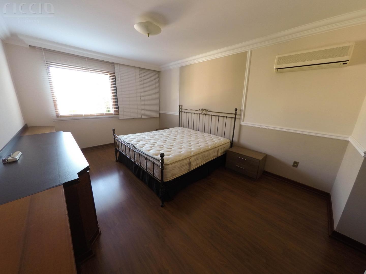 Casa em Condomínio à venda no Jardim das Colinas — imagem 38 de 45