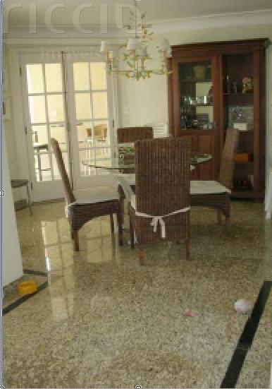 Casa em Condomínio à venda no Jardim das Colinas — imagem 15 de 47