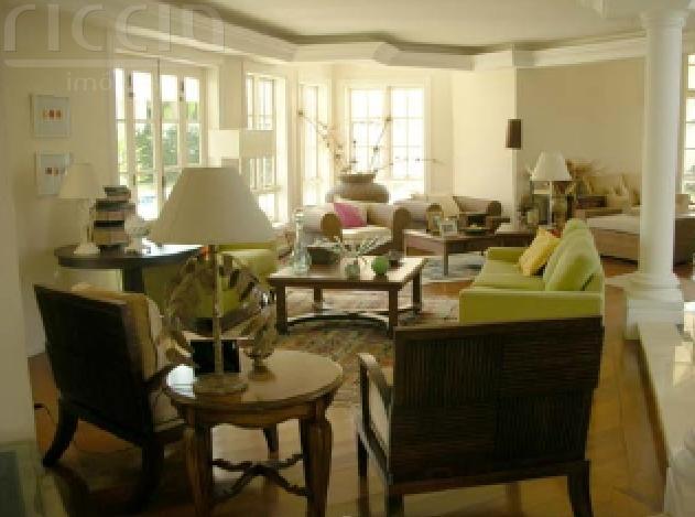 Casa em Condomínio à venda no Jardim das Colinas — imagem 36 de 47