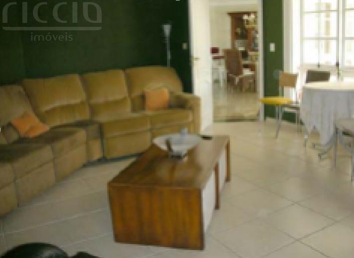 Casa em Condomínio à venda no Jardim das Colinas — imagem 9 de 47