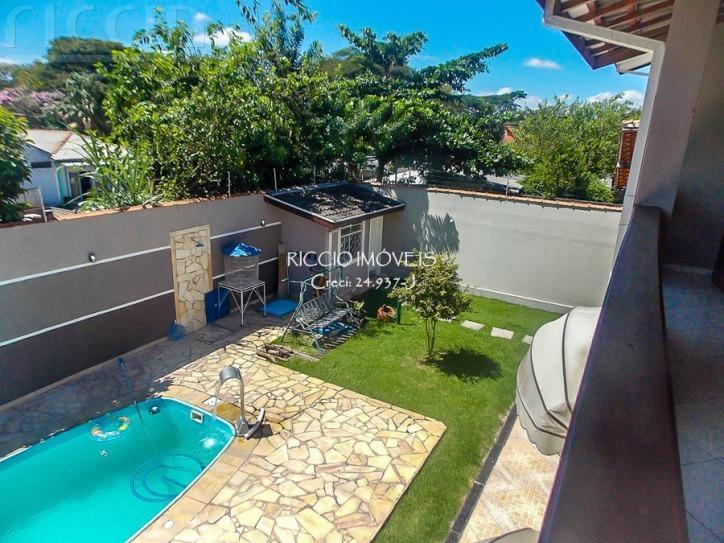 Casa 350 m² na Eugênio de Mello, São José dos Campos - .