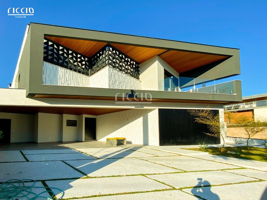 Condominio Montserrat Urbanova