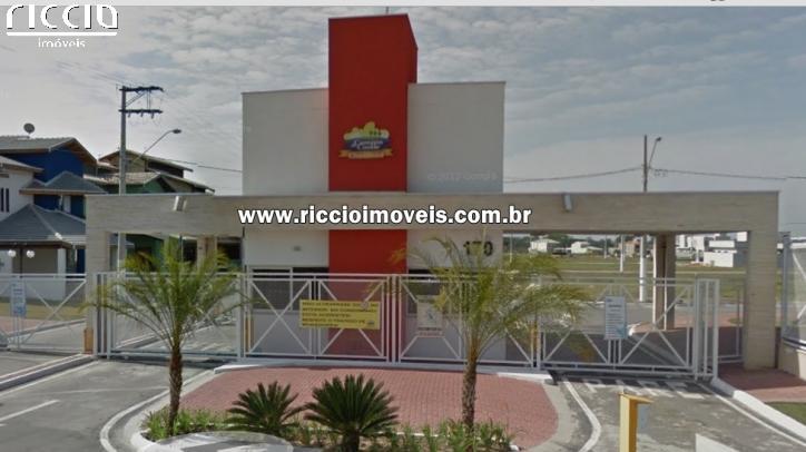 Condominio Campos do Conde Chambord — detalhe do imóvel