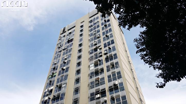 Edificio Market Center — ambiente interno
