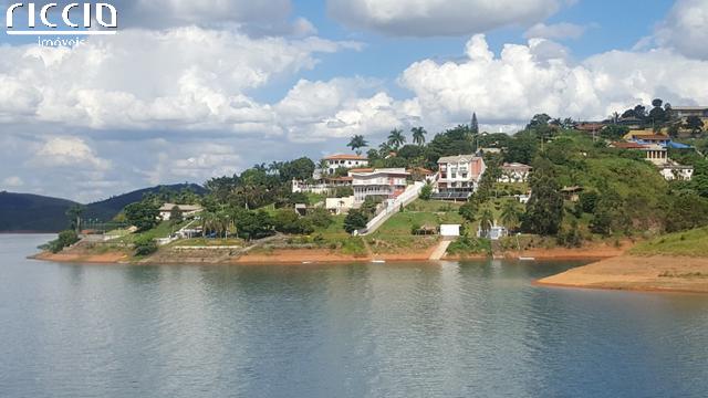 Condominio Águas de Igarata — detalhe do imóvel