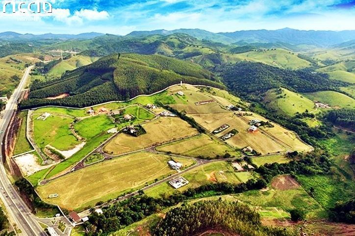 Condominio Village Parahybuna — imagem 7 de 14