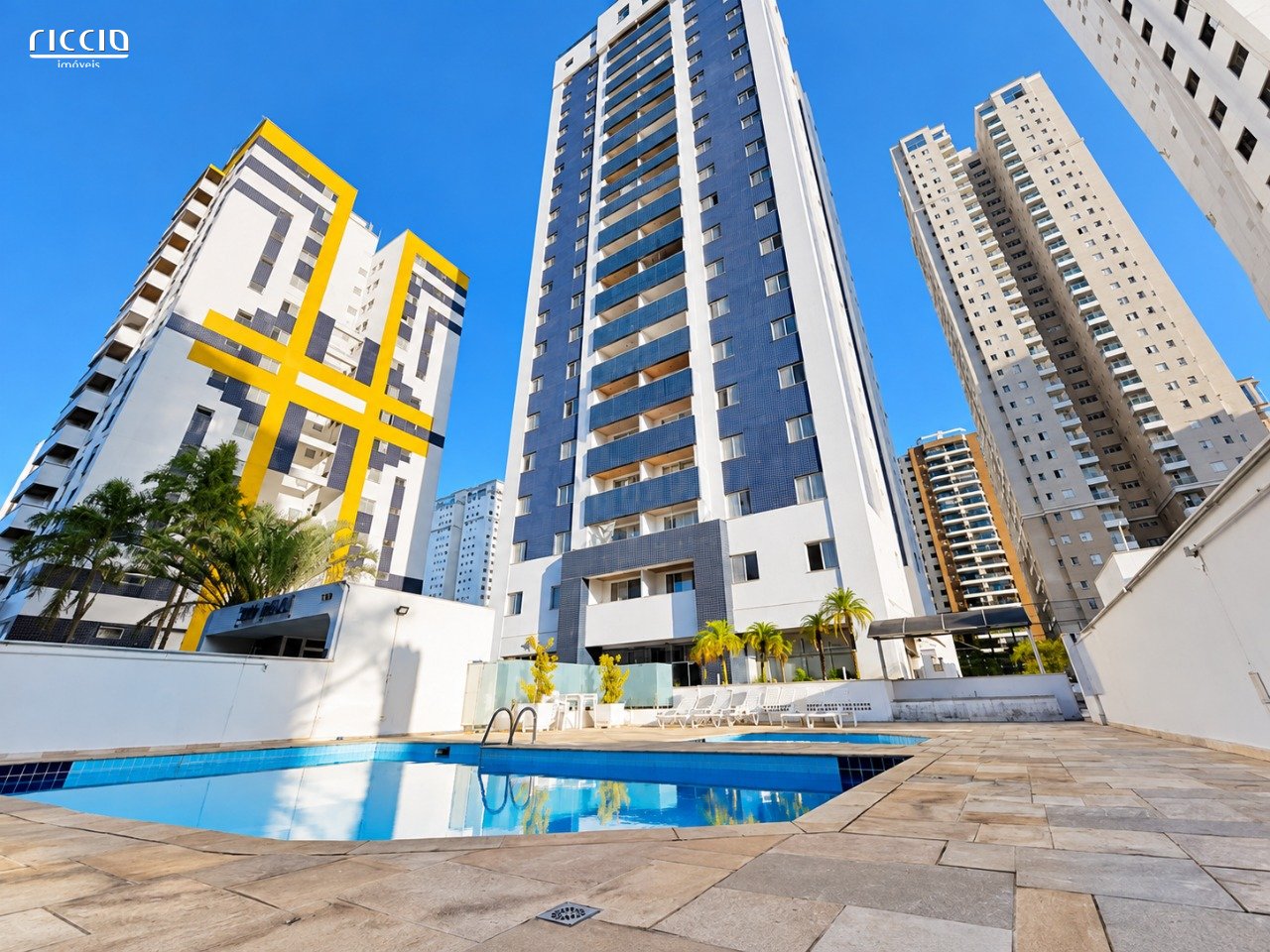 Edifício Top Hills — ambiente interno