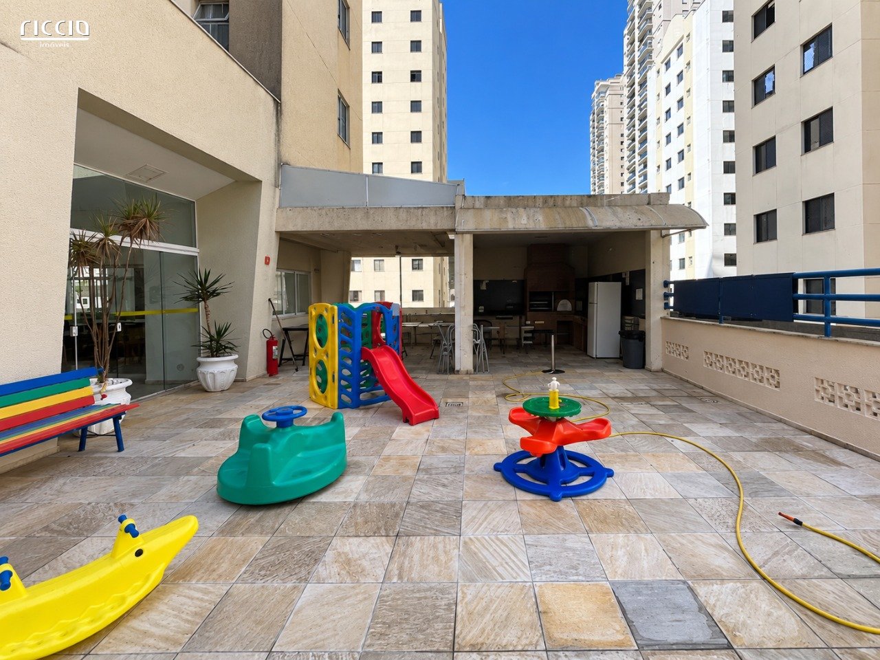 Edificio New Life Tower — imagem 9 de 14