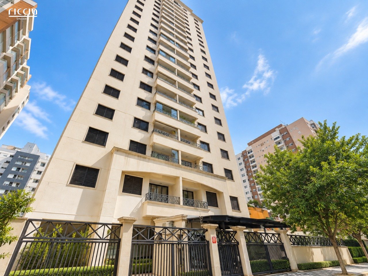 Edificio Place Athenee