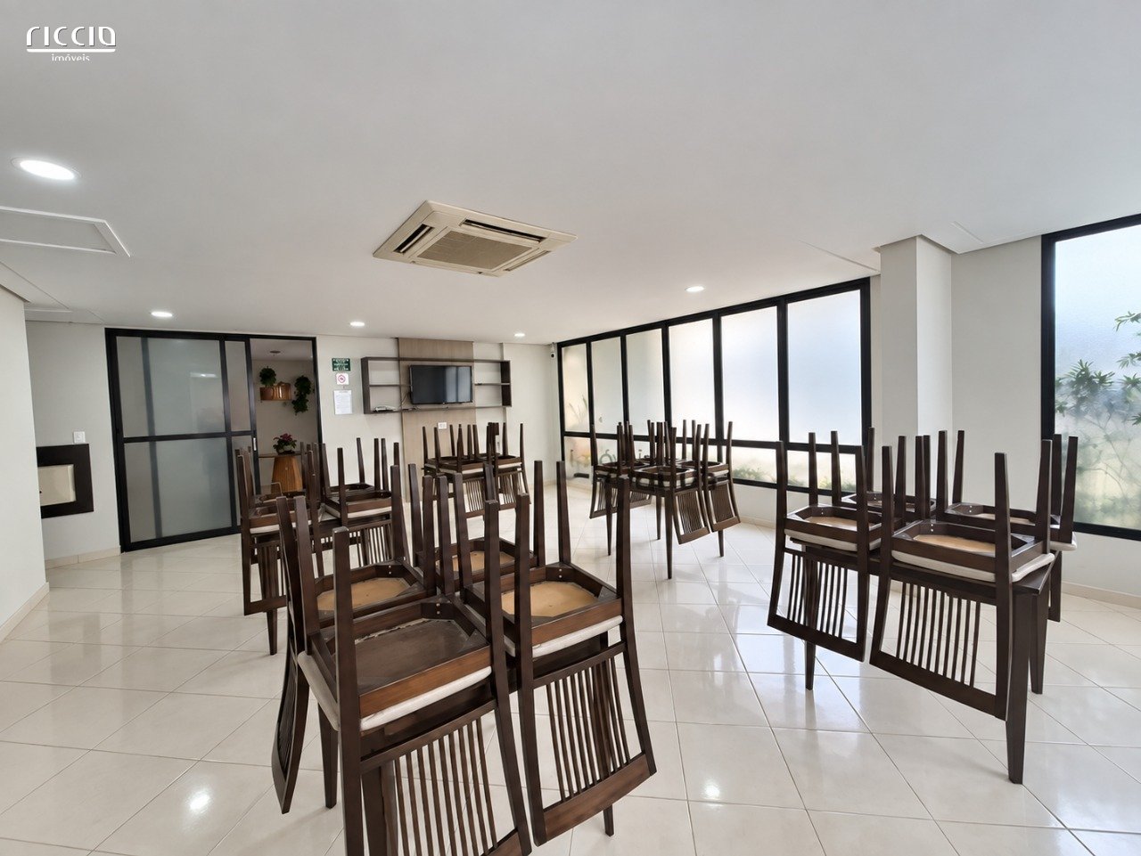 Edificio Place Athenee — imagem 5 de 7