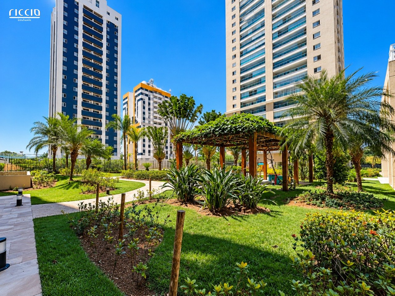 Edificio Sky House — imagem 8 de 24
