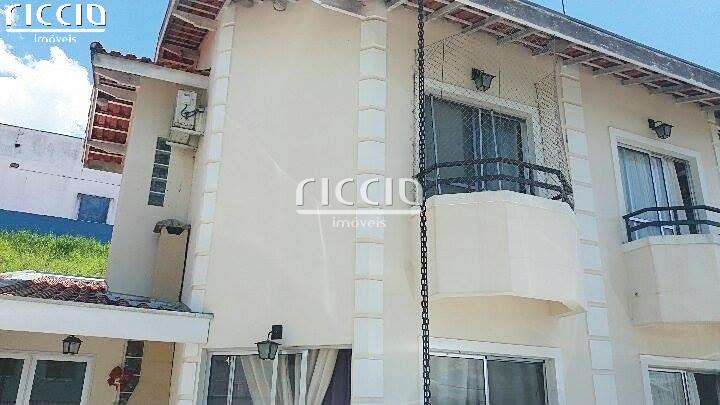 Condominio Ana Maria — ambiente interno