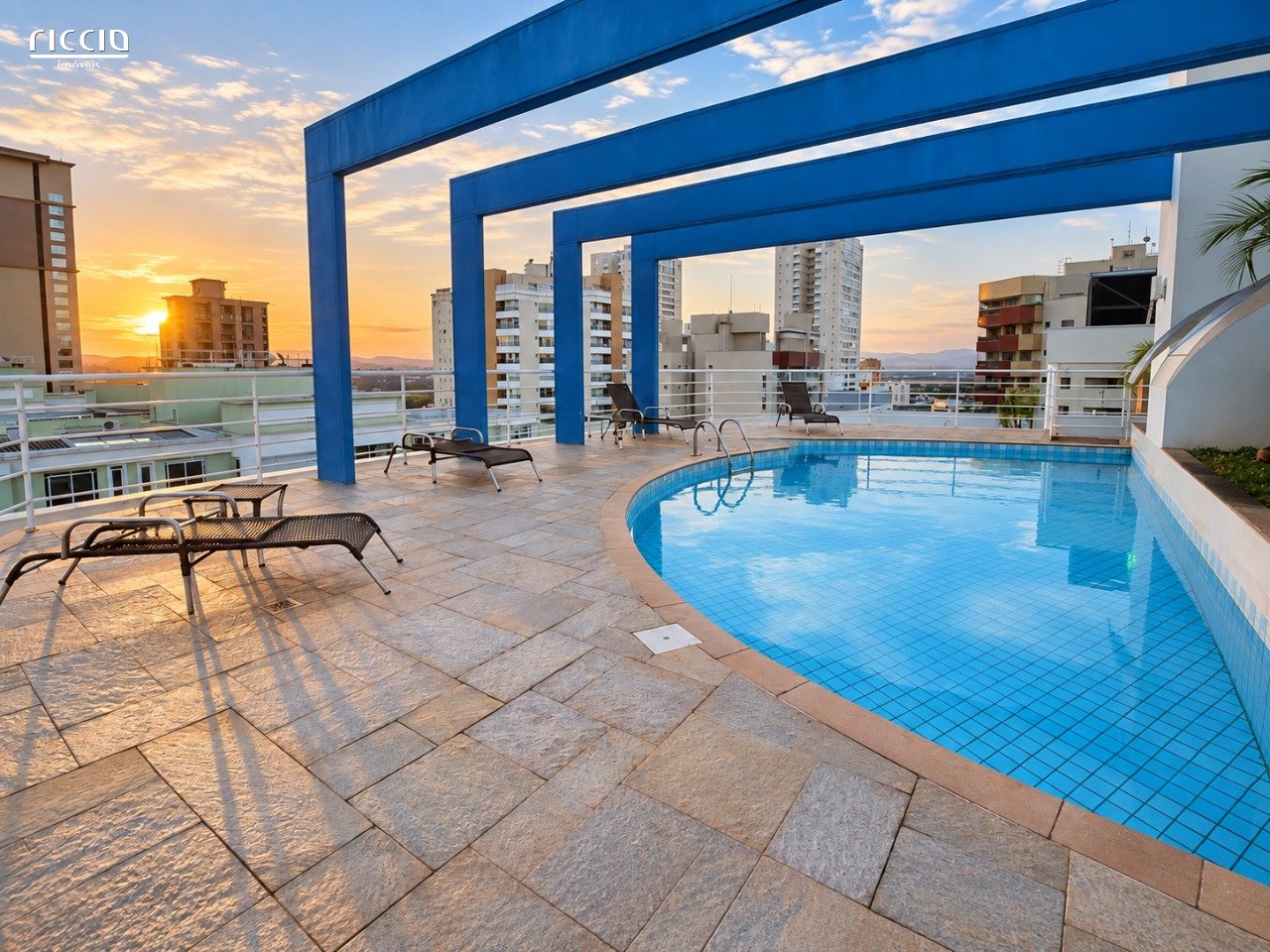 Edifício Mondrian Flat — imagem 11 de 12