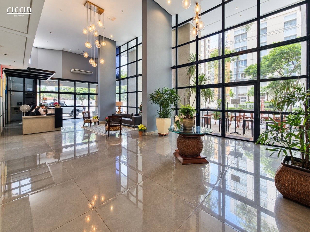Edifício Mondrian Flat — ambiente interno