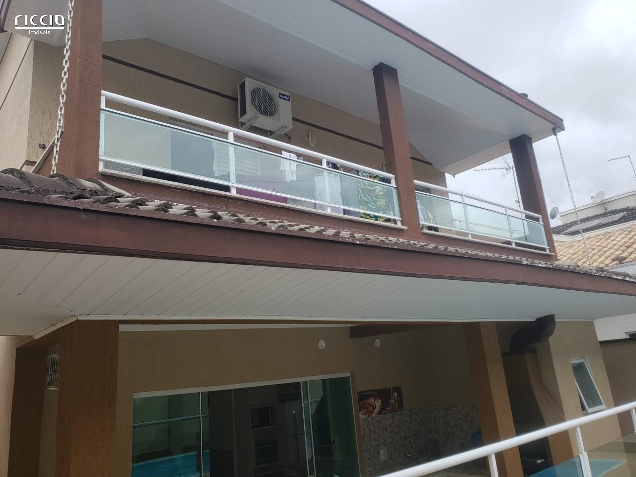 Casa em Condomínio à venda no Parque Califórnia — detalhe do imóvel