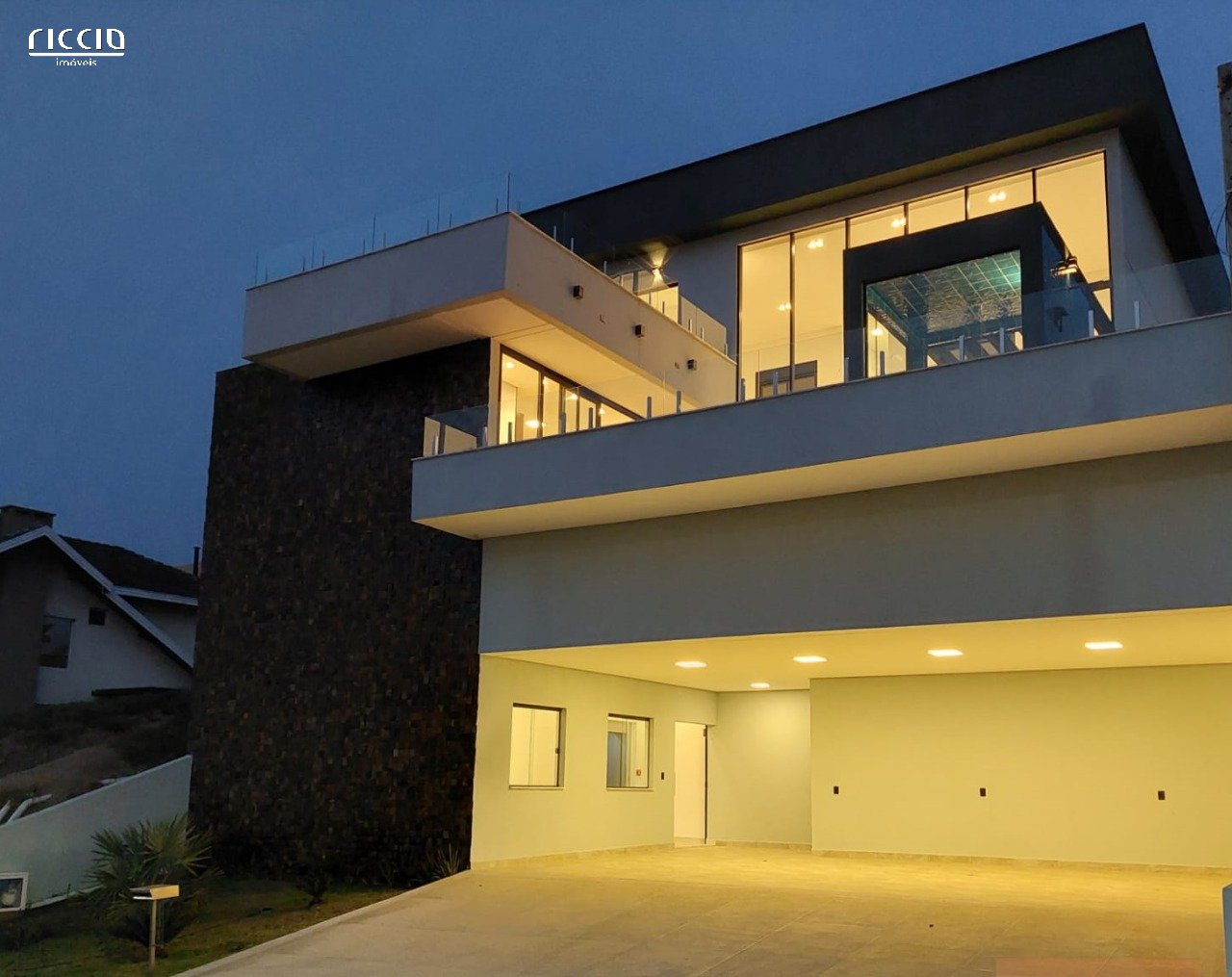 Casa em Condomínio à venda no Urbanova — ambiente interno