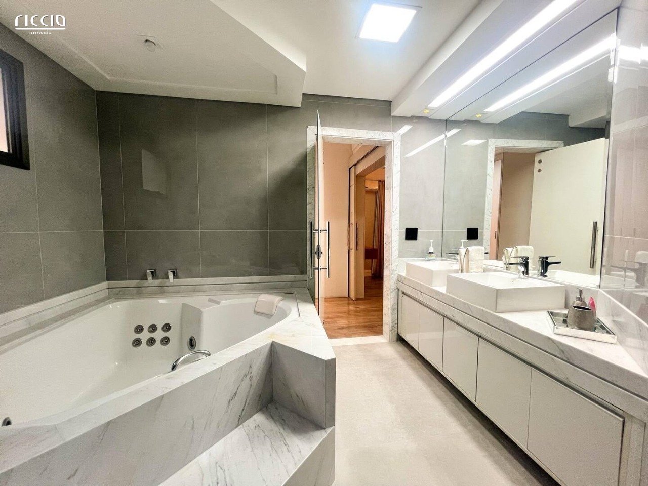 Apartamento à venda no Jardim Aquarius — imagem 27 de 31