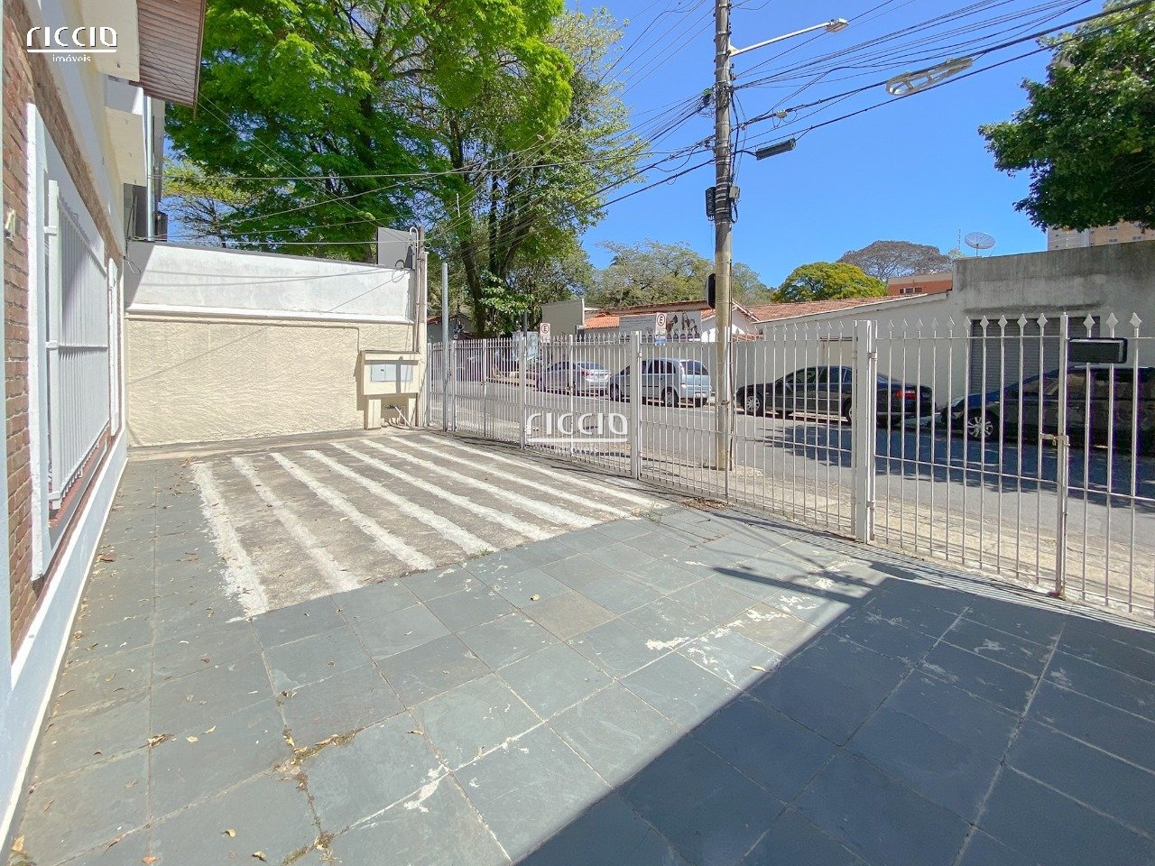 Casa à venda no Vila Adyana — imagem 7 de 36